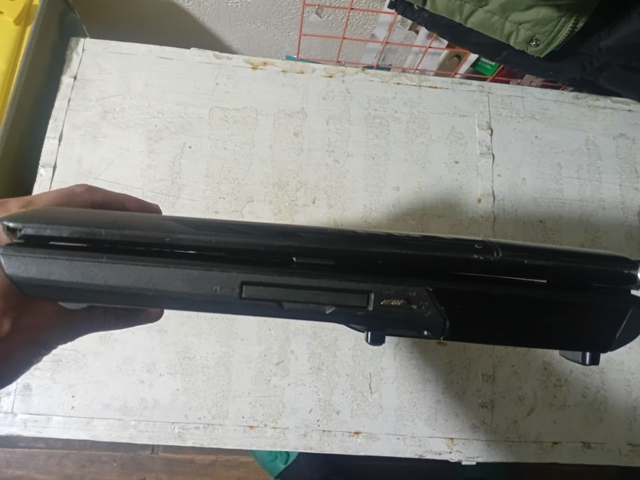 Ноутбук компьютер асус