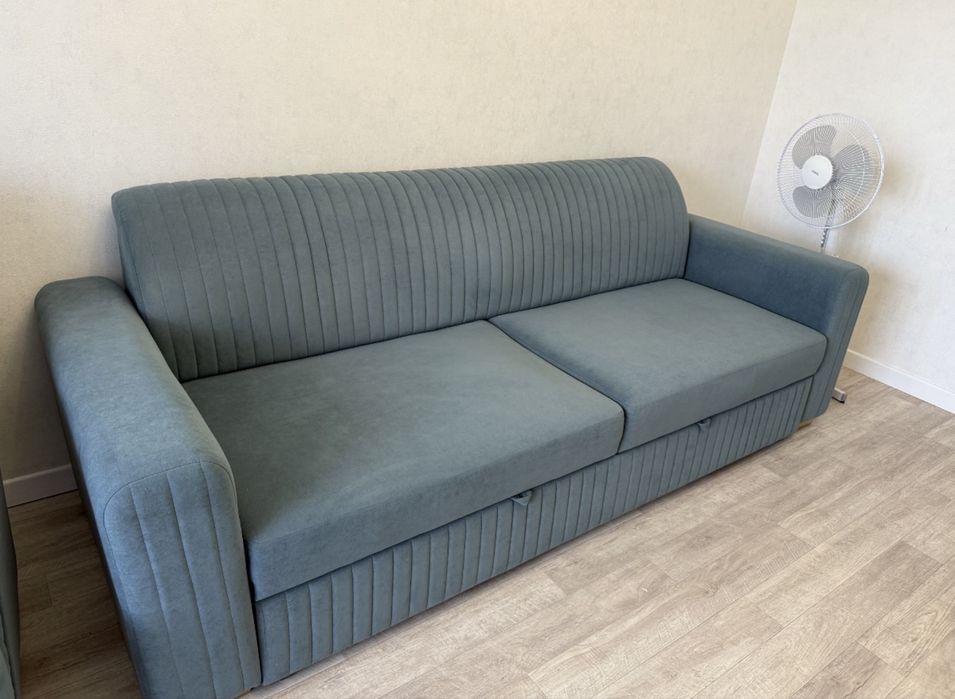 Продам новый диван