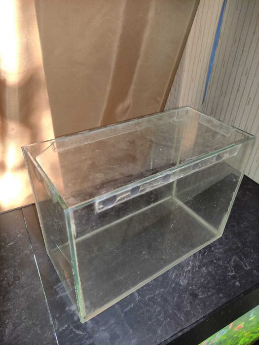 Продам аквариум 12 литров