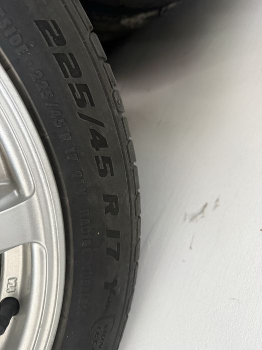 4 броя летни гуми 225/45/17