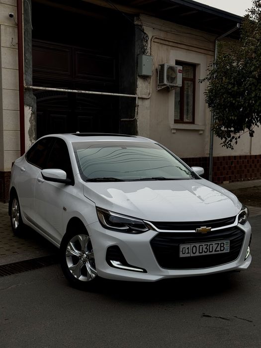 Chevrolet Onix 2025 — 2