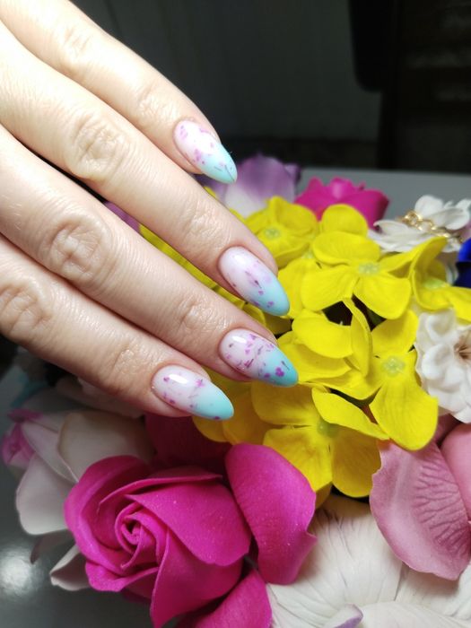 Маникюр и наращивание