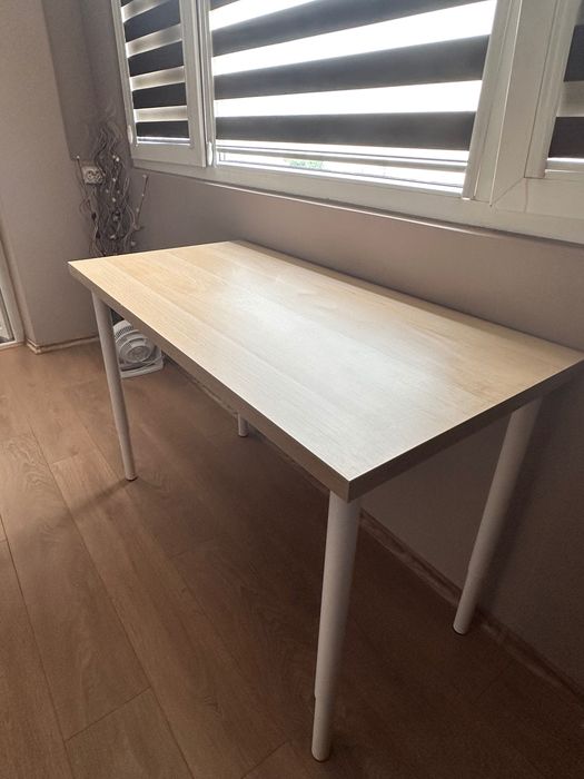 Регулируемо бюро IKEA