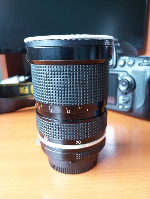 Обектив Никон Nikon Nikkor AI 35-70