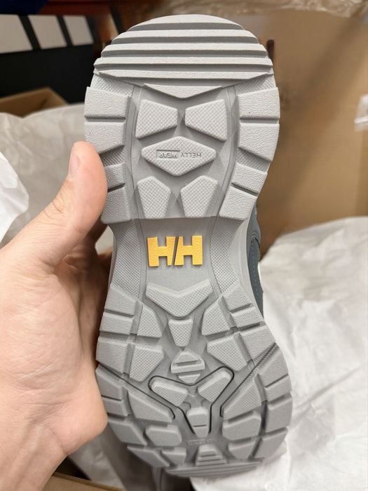 Helly Hansen waterproof 37,5