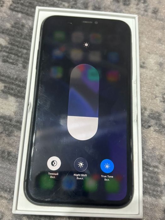 Продам iphone 11 128гб
