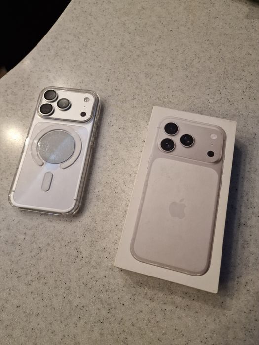 iPhone 17 Pro, 512 ГБ, eSIM
Цвет: серебристый