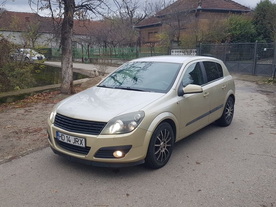 De vanzare Opel Astra H 2.0 Turbo benzina,170 CP cu buton Sport,
