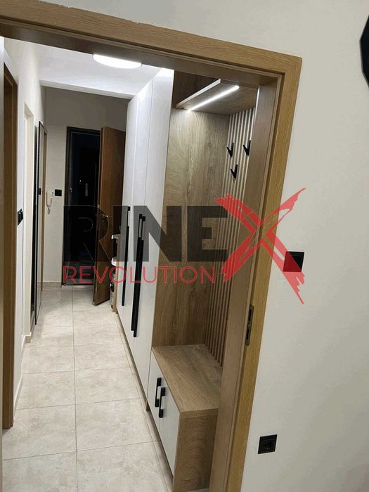 Дава се под наем Тристаен апартамент в Пловдив, Център - 110 кв.м за 700 € - Снимка #6