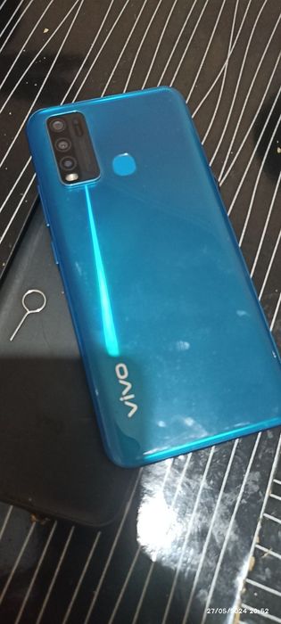 Vivo e30 xotira 64gb ideal