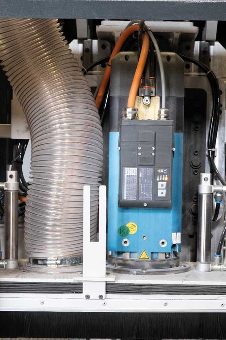 Router CNC Nesting Mobila 13 Scule, Vacuum 6 Zone, Electromandrina HSD