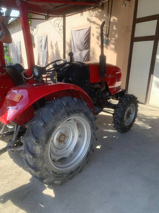 Df 244 4x4 mini traktor sotuvda