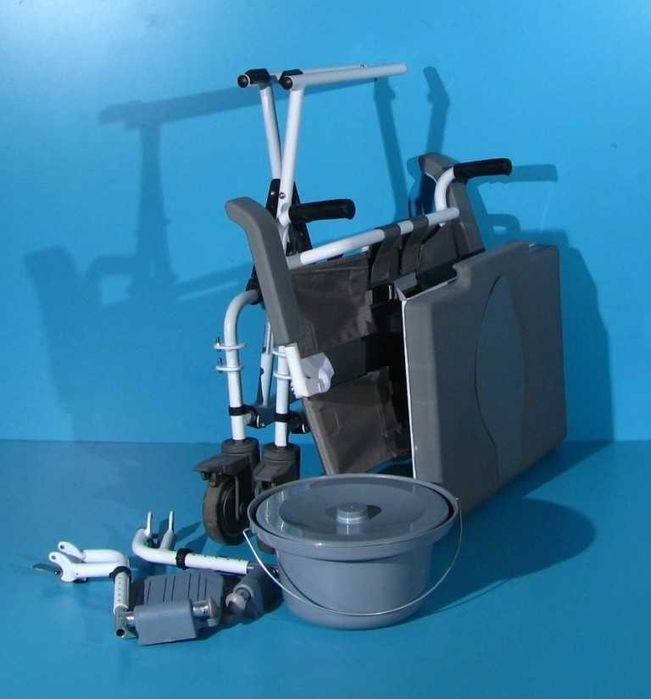 Scaun pliabil pentru WC si baie din aluminiu Drive - sezut 57 cm