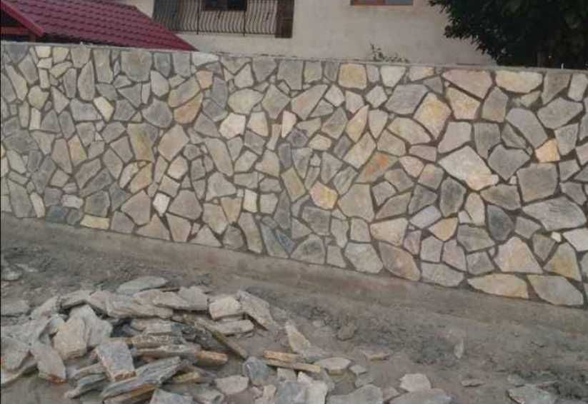 Piatra Naturala de Munte