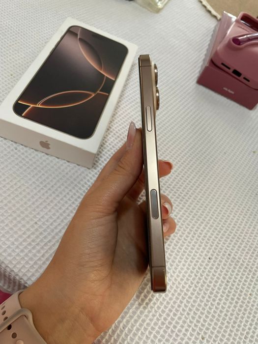 IPhone 16 pro max garanție