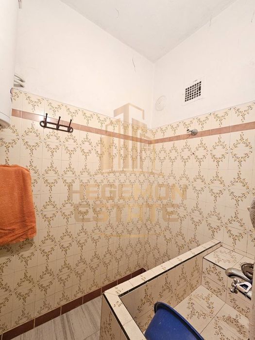 Продава се Тристаен апартамент в Варна, Гръцка махала - 100 кв.м за 4000 €/кв.м - Снимка #12