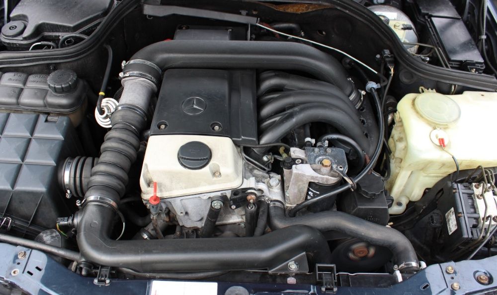 НА ЧАСТИ!!!  Mercedes W202 C250 Комби Фейслифт / Мерцедес В202