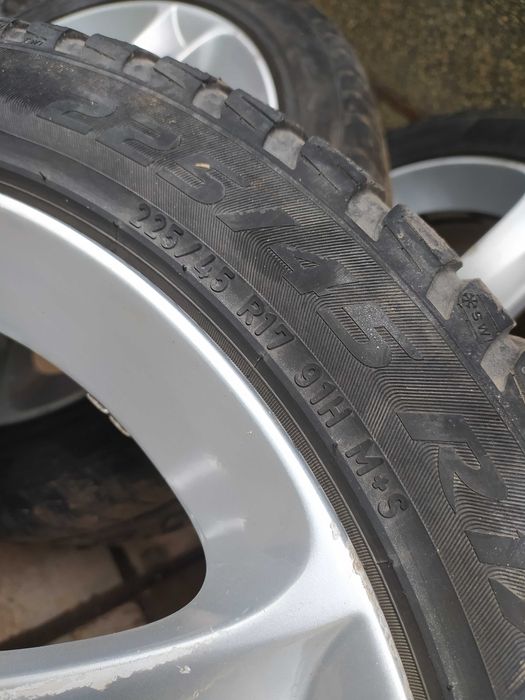 Зимни гуми 17 цол. 12 брой /16 цол 4 брой/ 15 цол 4 брой. 14 цол 4 бр