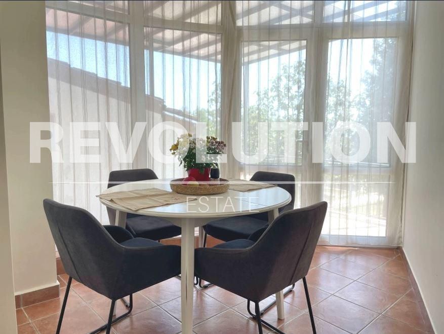 Дава се под наем Къща в Варна, м-т Св. Никола - 110 кв.м за 950 € - Снимка #3