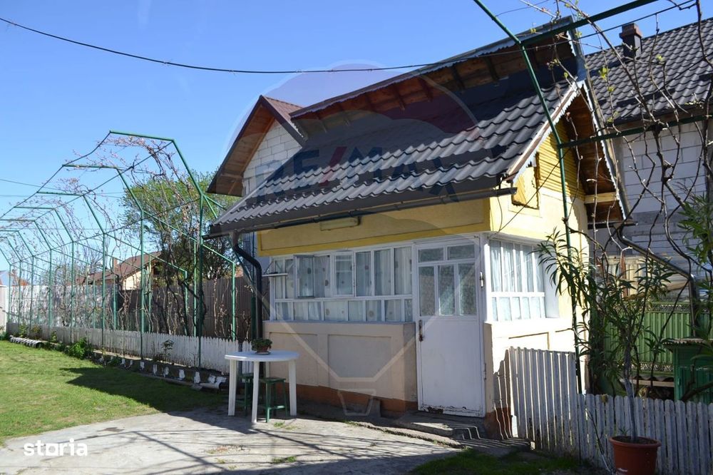 Casă / Vilă de vânzare Picior de Munte, Dambovita