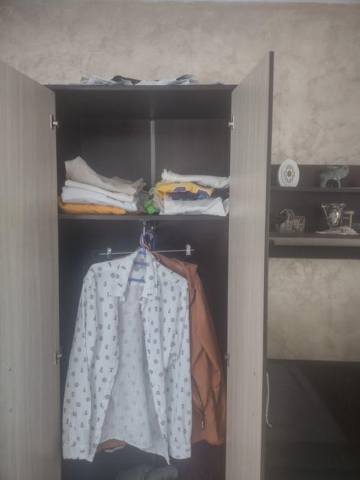 Mobilă de sufragerie