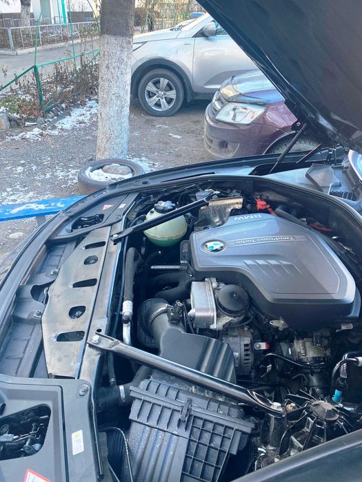 Продается BMW 5 520i 2015 российский учет