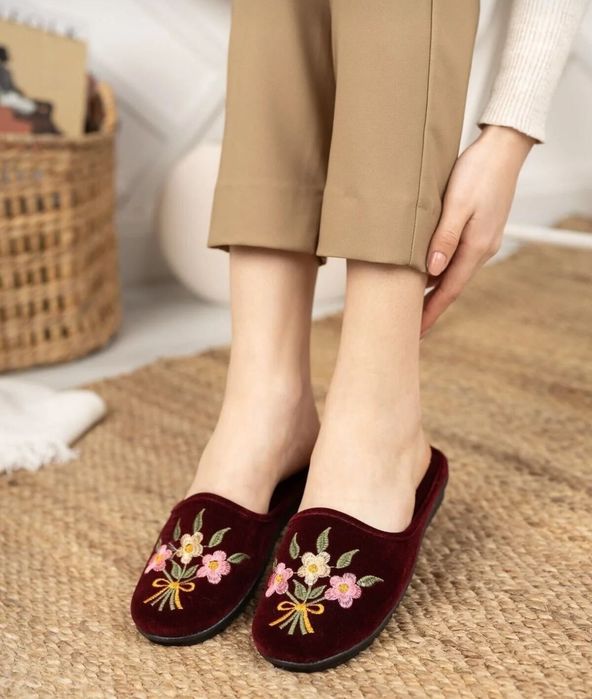 Продам комнатные тапочки