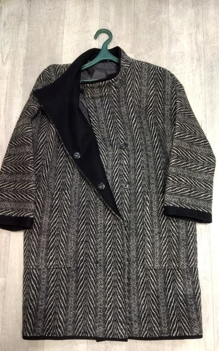 Продам пальто шерсть