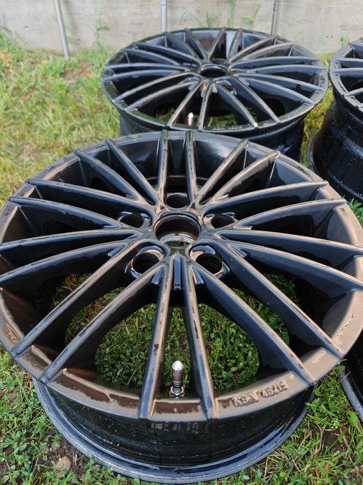 jenti Aluett 215/60/16 negre, nelovite, neretusate,5x120