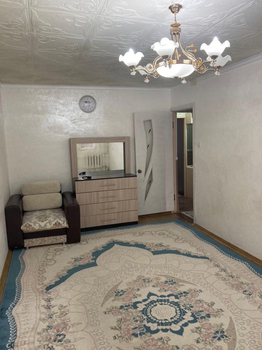 3-мкр 2 бөлмелі үй жалданады