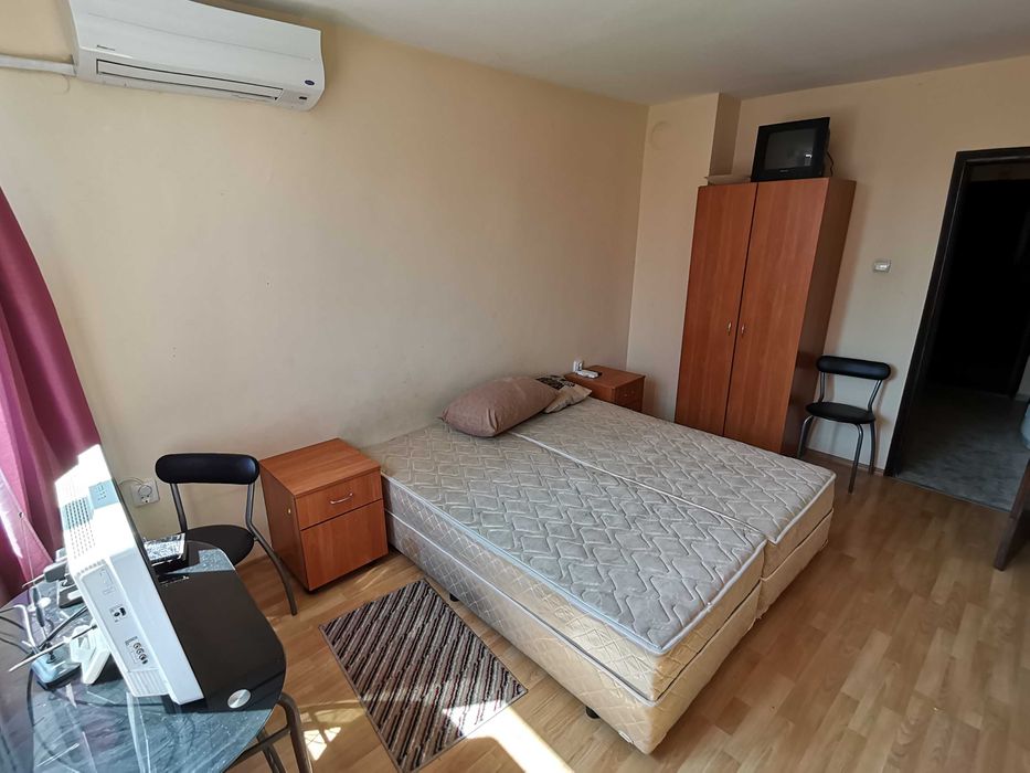 Дава се под наем Двустаен апартамент в Бургас, Братя Миладинови - 58 кв.м за 357 € - Снимка #1