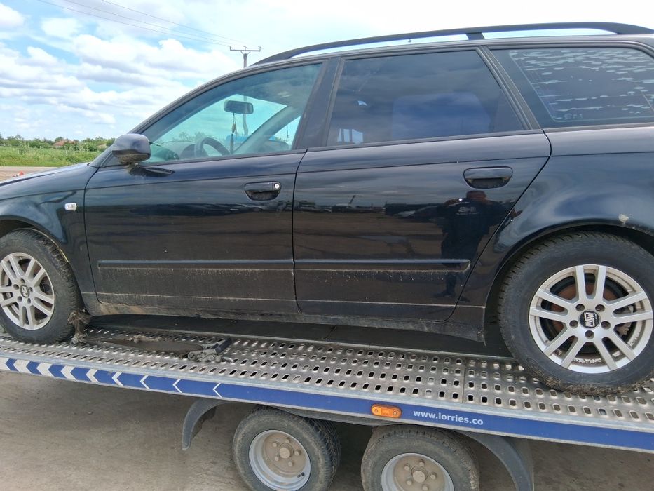 Dezmembrez Audi a4 b7 s line 2.0 bpw