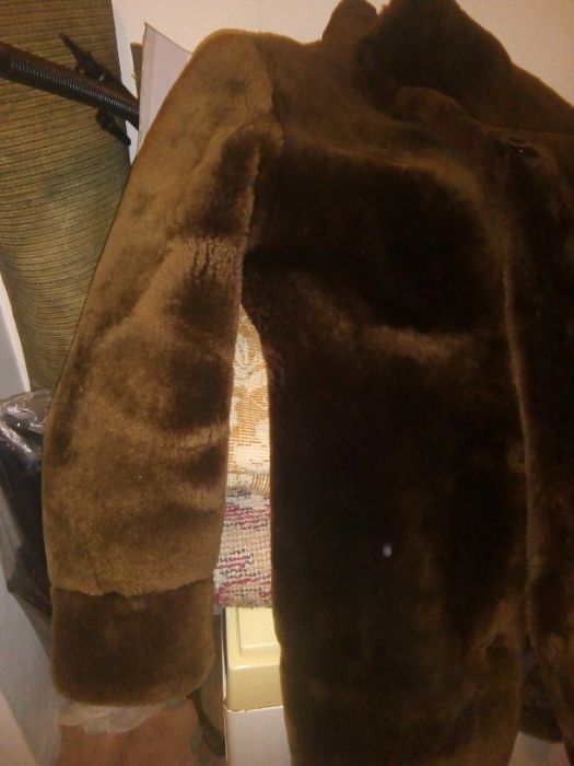 Haină maro de dama, din blana naturala oaie