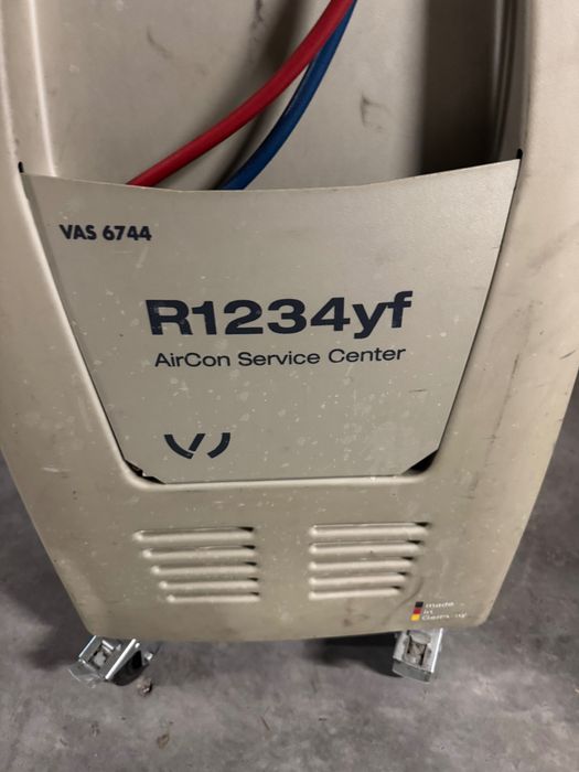 Машина за автоклиматици