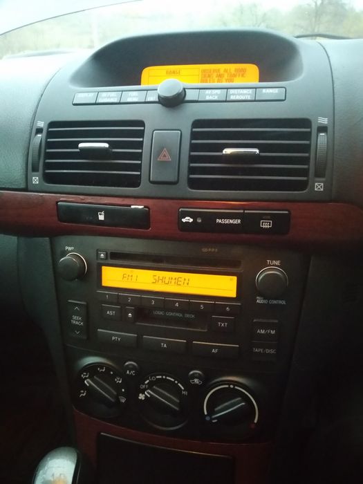 Тойота Авенсис 1.8 Toyota avensis. хечбек