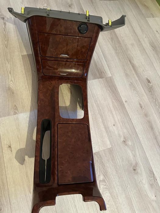 Консоль на камри 30 35