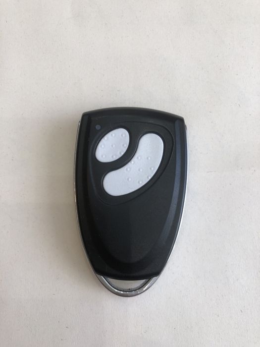 Пульт FOREESE для ворот и шлагбаумов