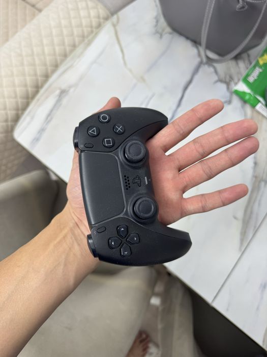 Продам джостик  ,Dualshock 5