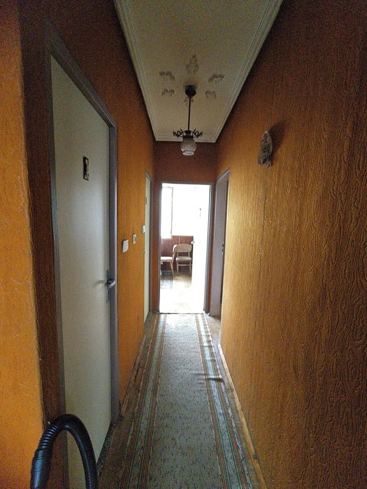 Продава се Тристаен апартамент в Казанлък - 95 кв.м за 1181 €/кв.м - Снимка #7