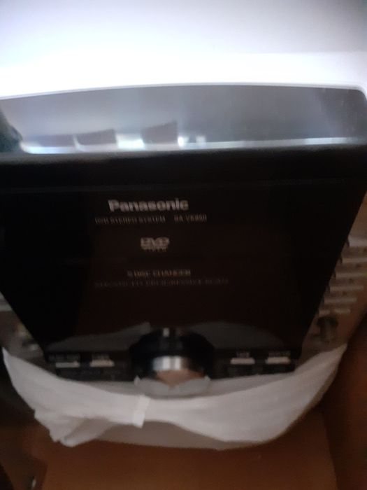 Музыкальный центр.