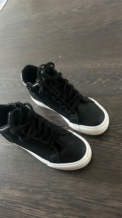 Продам обувь в отлтчном состояний