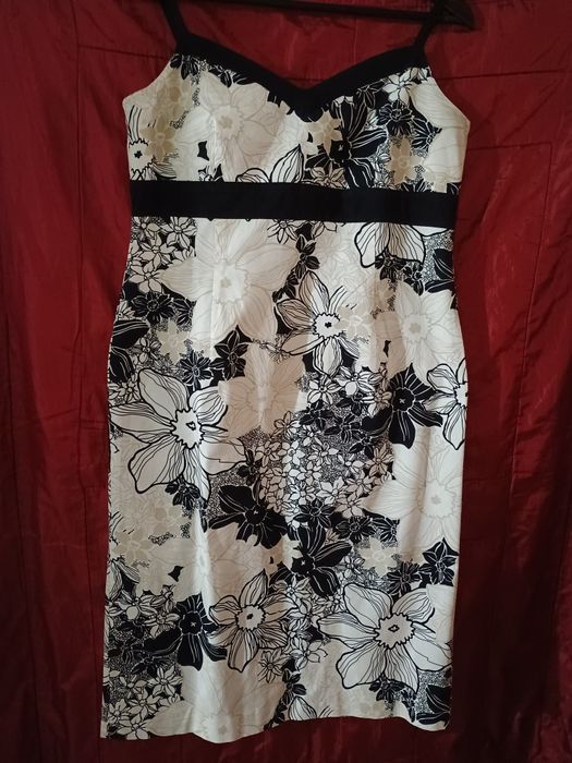 Дамски рокли нови !