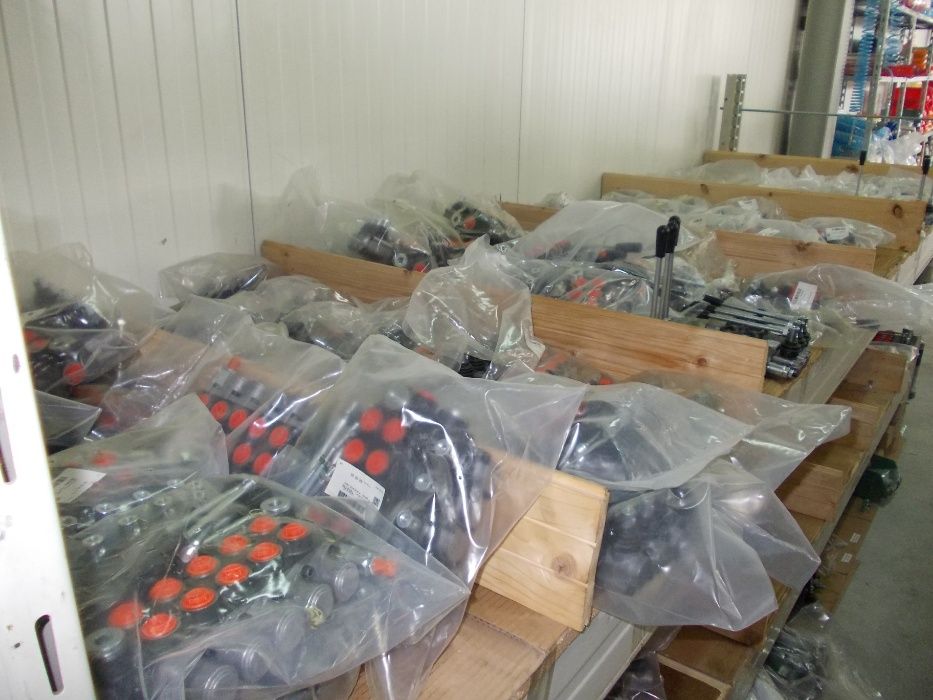 Distribuitoare hidraulice OFERTA distribuitor hidraulic 1 maneta