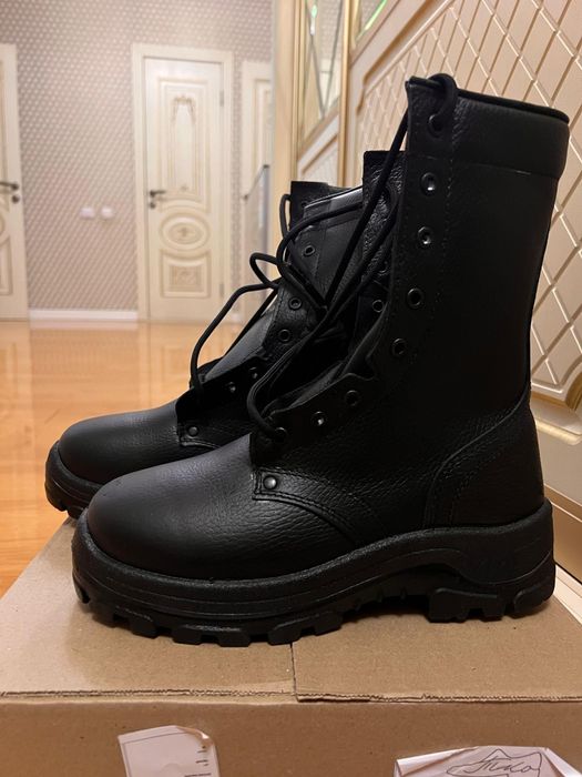 Продам дерские берцы 39 размера!