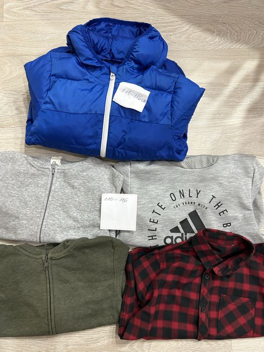 Детски маркови дрехи - тениски, суичъри, якета