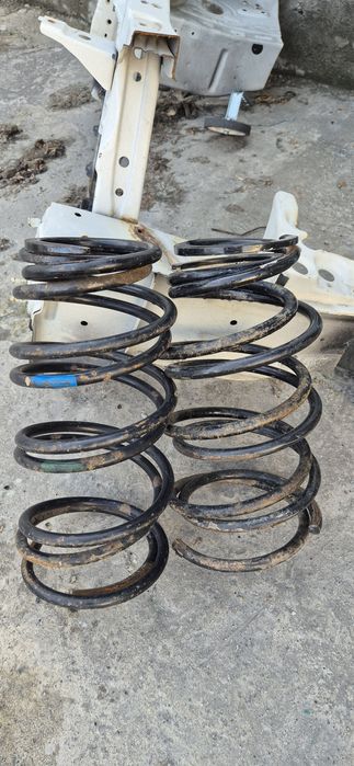 Пружина на камри 20