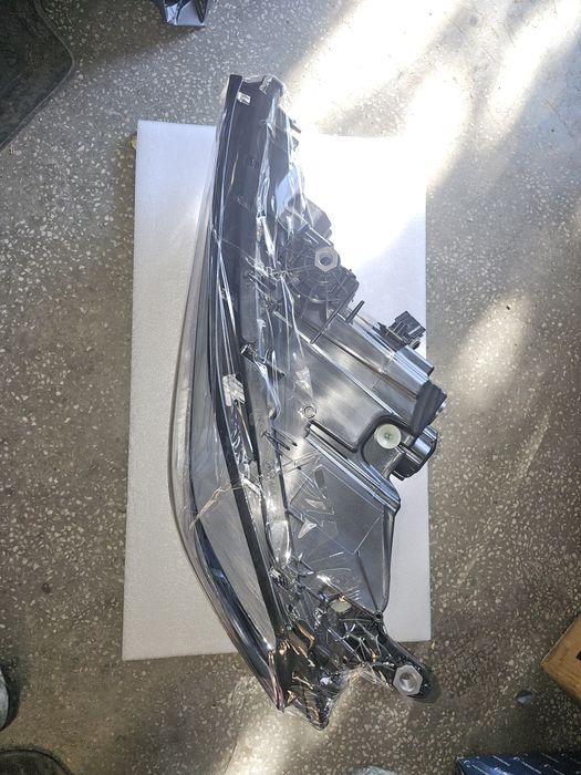 фар за бмв G 11.12