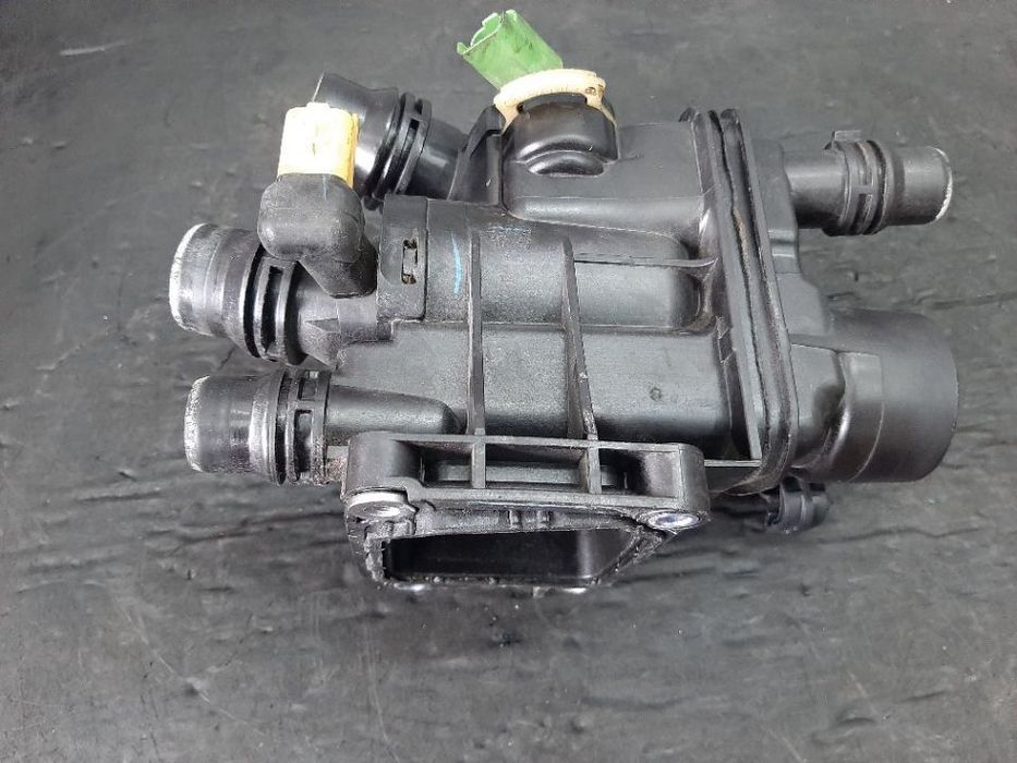 termostat hn05 1.2 b peugeot 2008 208 3008 citroen c4  9812131480