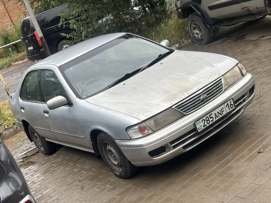 Nissan sunny b14