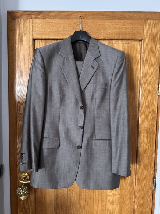 Costum barbatesc Seroussi ca si nou